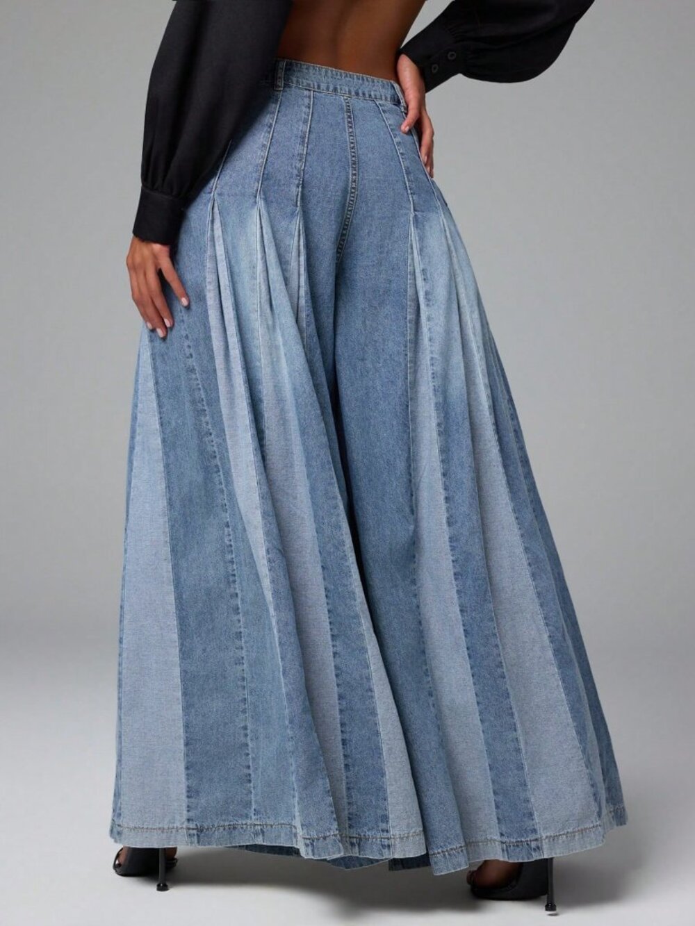 Medium Wash Casual Women's Two Tone Denim Wide Leg Flowy Baggy Jeans - Picture 2 of 7